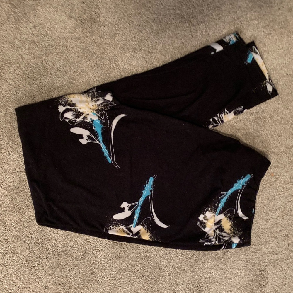 TC vintage LuLaRoe leggings